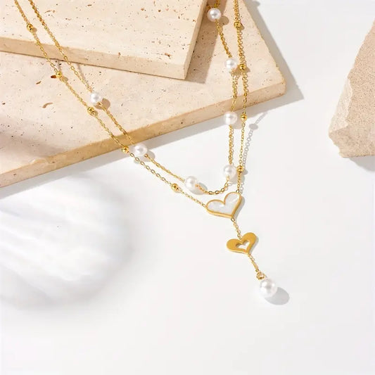 Elegant pearl necklace