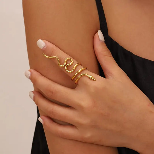 Snake design ring